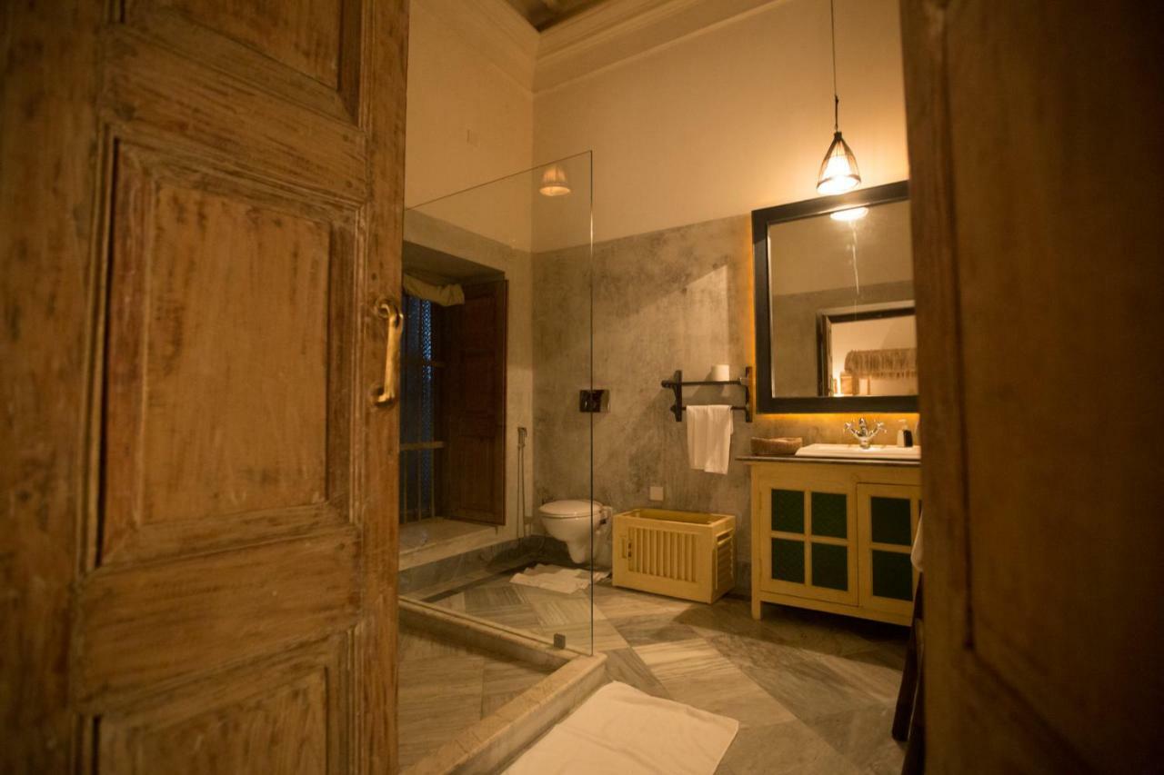 The Rajbari Bawali Hotel Calcutta Buitenkant foto